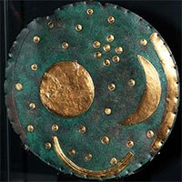 Hé lộ bí mật về niên đại của đĩa đồng mô tả vũ trụ cổ xưa nhất