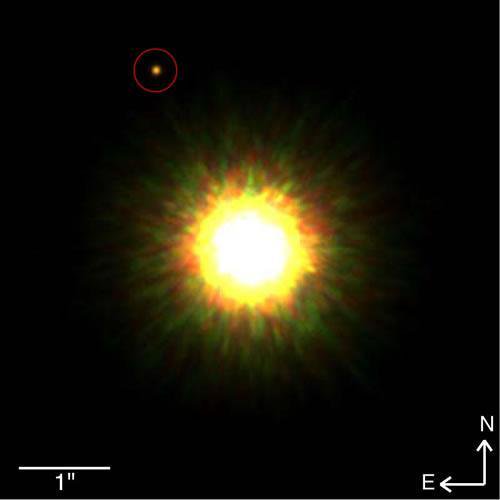 Hình ảnh đầu tiên về vật thể giống hành tinh quay quanh ngôi sao tương tự như Mặt Trời