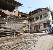 Hình ảnh: Động đất dữ dội tại Tứ Xuyên