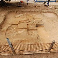 Học sinh mẫu giáo vô tình phát hiện gò chôn cất 5.600 năm tuổi
