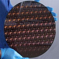 IBM sản xuất con chip nhỏ nhất thế giới