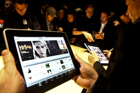 iPad - máy tính bảng được mong chờ nhất 2010
