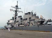 Khám phá  sức mạnh tàu khu trục USS Fitzgerald Mỹ đã cập cảng Đà Nẵng