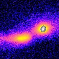 Lần đầu tiên ghi lại hình ảnh tia vật chất phun ra từ 2 thiên hà va chạm