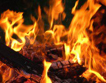 Loài người biết tạo ra lửa cách đây 790 nghìn năm