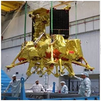 Luna-25 của Nga phóng sau gần 1 tháng nhưng đến trước tàu Ấn Độ 2 ngày?