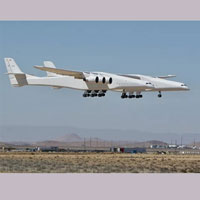 Máy bay lớn nhất thế giới bay cao kỷ lục