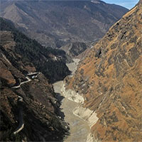 Mưa lớn gây sạt lở đất ở dãy Himalaya thuộc Ấn Độ làm ít nhất 41 người chết