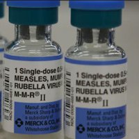 Mỹ khuyên những người sinh trước năm 1989 nên tiêm lại vắc-xin sởi