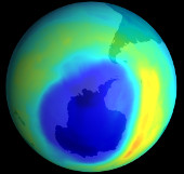 Ngày 9/9: Lần đầu tiên phát hiện lỗ thủng ozone tại một thành phố đông dân