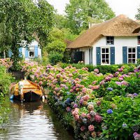 Ngôi làng độc đáo không có đường đi ở Hà Lan