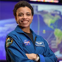 Người phụ nữ da đen đầu tiên lên trạm ISS trong nhiệm vụ kéo dài 6 tháng