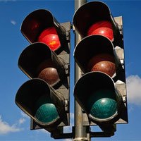Nguồn gốc các màu đỏ, vàng, xanh trên đèn giao thông