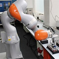 “Nhà khoa học robot” năng suất làm việc gấp 1000 lần con người