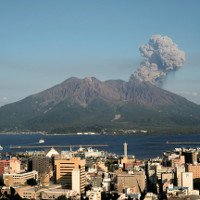 Núi lửa gần nhà máy điện hạt nhân Nhật sắp bùng nổ