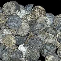 Phát hiện kho tiền nghìn năm tuổi trị giá 50.000 bảng Anh