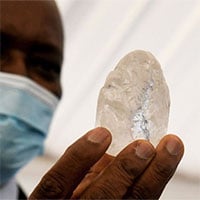 Phát hiện viên kim cương lớn thứ ba thế giới