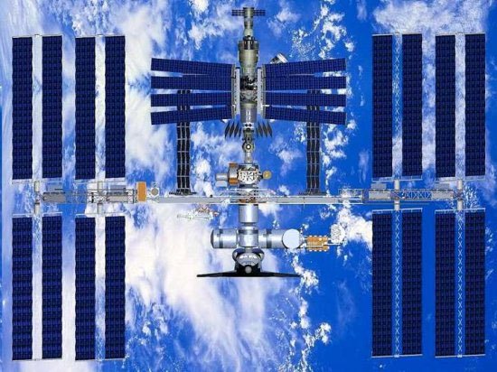 Phi hành gia sẽ sống 1 năm trên trạm ISS?