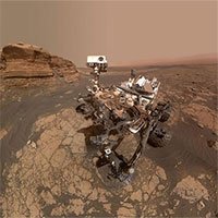 Robot Curiosity chụp ảnh tự sướng trên sườn núi sao Hỏa
