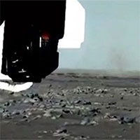 Robot NASA lần đầu chạm trán lốc cát trên sao Hỏa