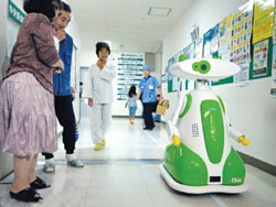 Robot phục vụ bệnh viện