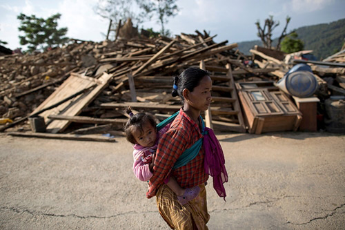Số người chết trong động đất Nepal vượt 7.000