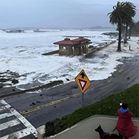 Sông khí quyển và bom lốc xoáy liên thủ, California thành biển nước, tuyết