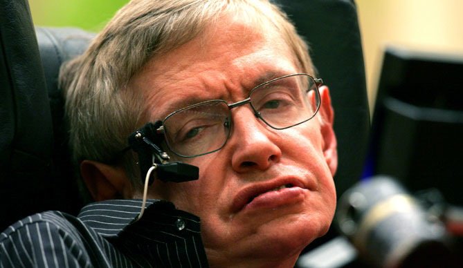 Stephen Hawking từng muốn được chết nhân đạo