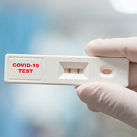 Tái nhiễm Covid-19 khác tái dương tính như thế nào?
