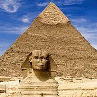 Tại sao độ khó của việc xây dựng Kim tự tháp và Vạn Lý Trường Thành không thể so sánh được?