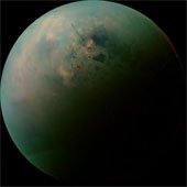 Tàu Cassini truyền tín hiệu của Titan về Trái đất