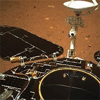 Tàu thăm dò của Trung Quốc gửi hình ảnh từ sao Hỏa
