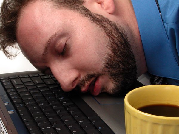 Thường xuyên thiếu ngủ làm tăng nguy cơ đột quỵ