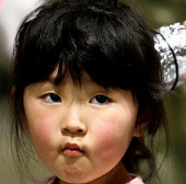 Trẻ em Fukushima nhiễm xạ dưới ngưỡng nguy hiểm