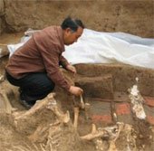 Trung Quốc khai quật mộ bà của Tần Thủy Hoàng