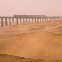Trung Quốc vận hành đường sắt dài 2.712km bao quanh sa mạc