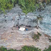 Vách đá trắng trên đèo Mã Pí Lèng: Có gì mà dân du lịch bụi gọi là 