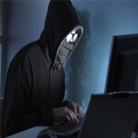 Vì sao hacker thích mặc áo trùm đầu, ngồi trong bóng tối?