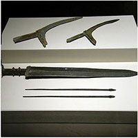 Vì sao vũ khí trong mộ Tần Thủy Hoàng 2.000 năm vẫn sáng bóng?