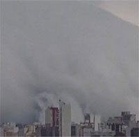 Video: Kỳ lạ mây sóng thần 