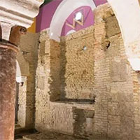 Vũ trường cũ được xác nhận là giáo đường Do Thái 700 năm tuổi