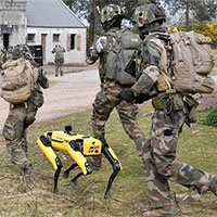 Xem chó robot trị giá 1,7 tỷ đồng của quân đội Pháp 