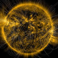 Xuất hiện ba lỗ tròn nhỏ mới trên bề mặt Mặt Trời, tạo ra bão địa từ cấp độ nhẹ hướng tới Trái Đất